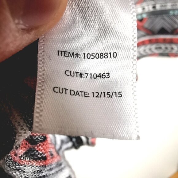 EUC Torrid Women's 1X Geo Print Hacci Knit Dolman Boho Cardigan Lightweight Top - Picture 12 of 13